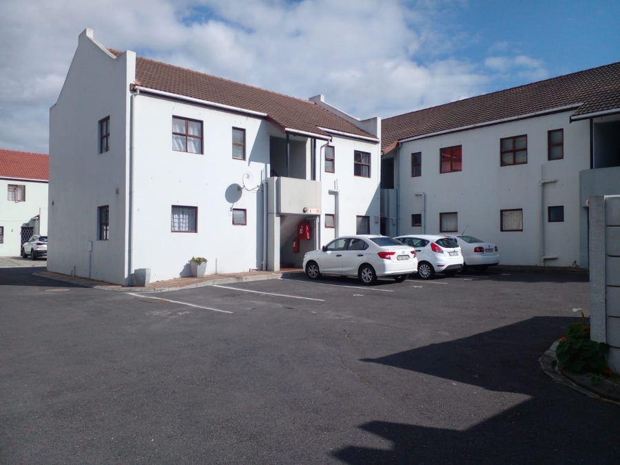 To Let 2 Bedroom Property for Rent in Thornton Western Cape